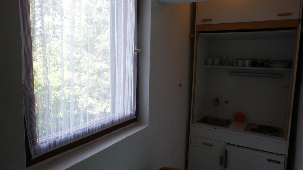 Tihana Apartments Jadranovo Zimmer foto