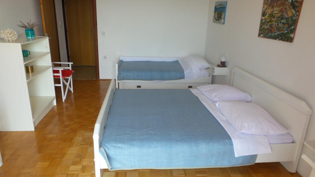 Tihana Apartments Jadranovo Zimmer foto